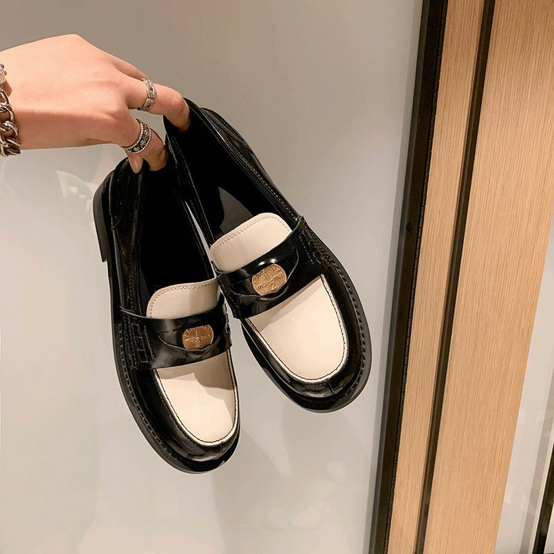 Koreanische Retro-Leder-Loafer