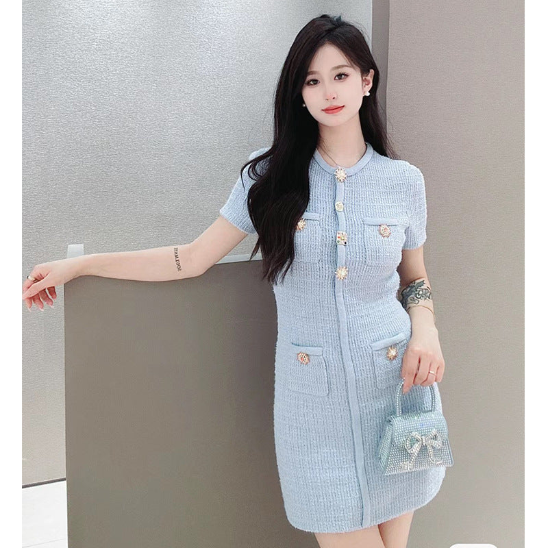 Koreanisches Haze-blaues Strickkleid