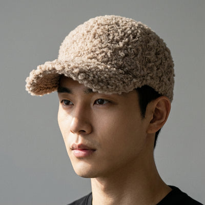 Casquette baseball femme Coréenne douce et chaude pour l'hiver. Disponible en marron, kaki, beige, rose et noir.