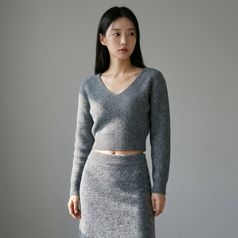 Ensemble pull col V manches longues et jupe longue taille haute tricoté gris femme - Mode Coréenne Koreanxwear - Taille S