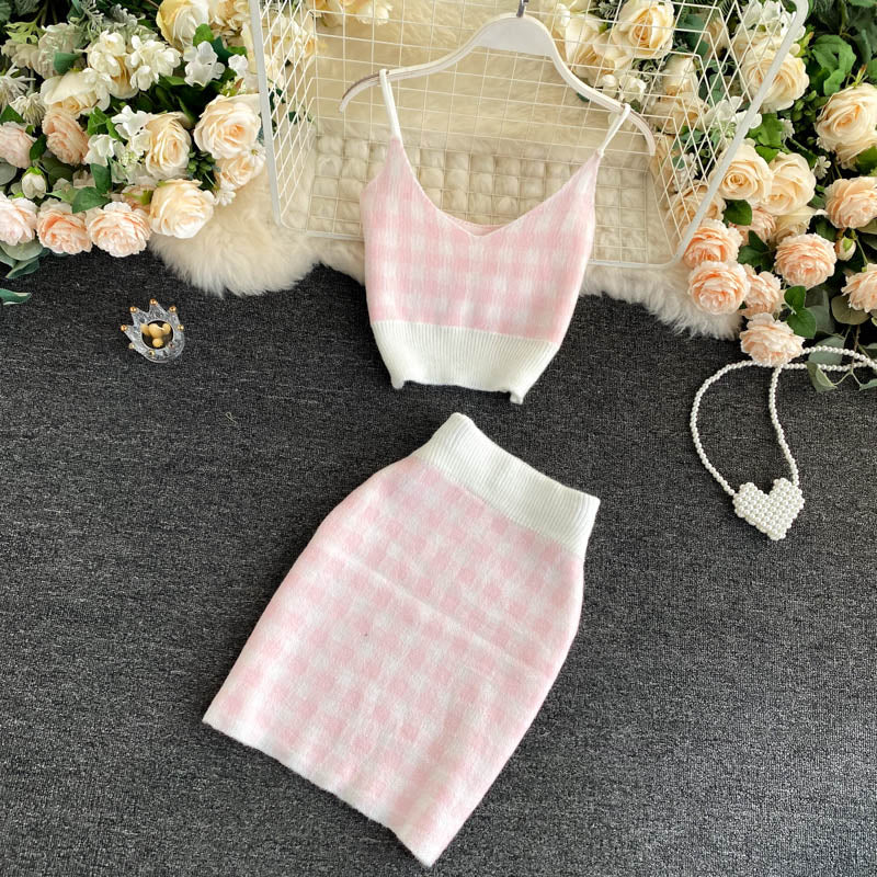 Ensemble Plaid Rose