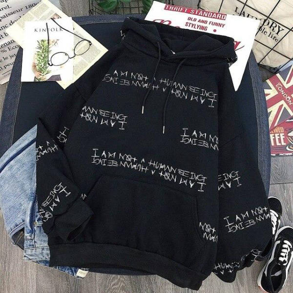 Hoodie Coréen Not a Human - KoreanxWear