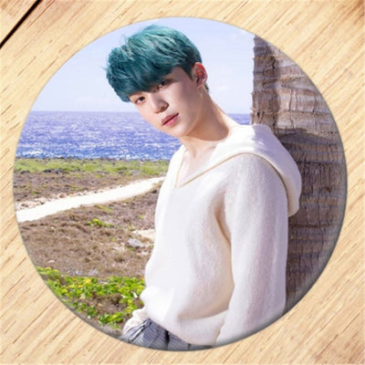 Pin's Ateez - KoreanxWear